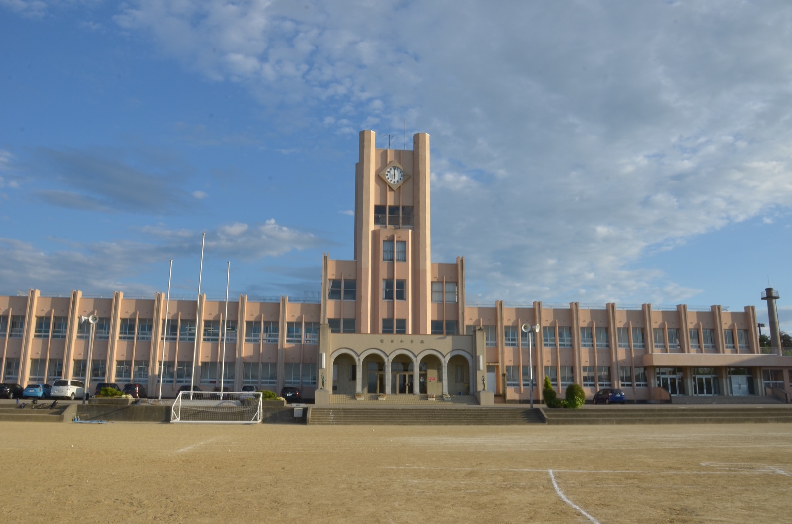 小矢部市立蟹谷小学校